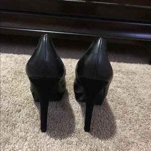 Jessica Simpson high heels